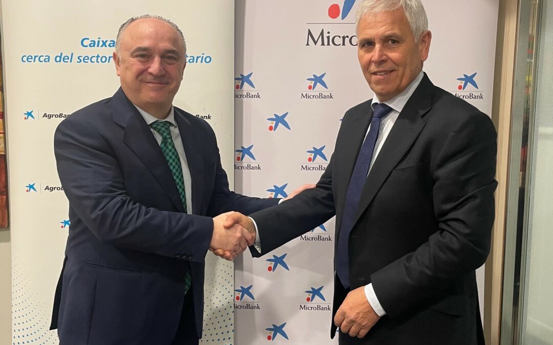 Cooperativas Agro-alimentarias de Andalucía y MicroBank se alían para favorecer el relevo generacional